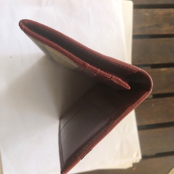 Burberry Wallet - Picture 5 of 7